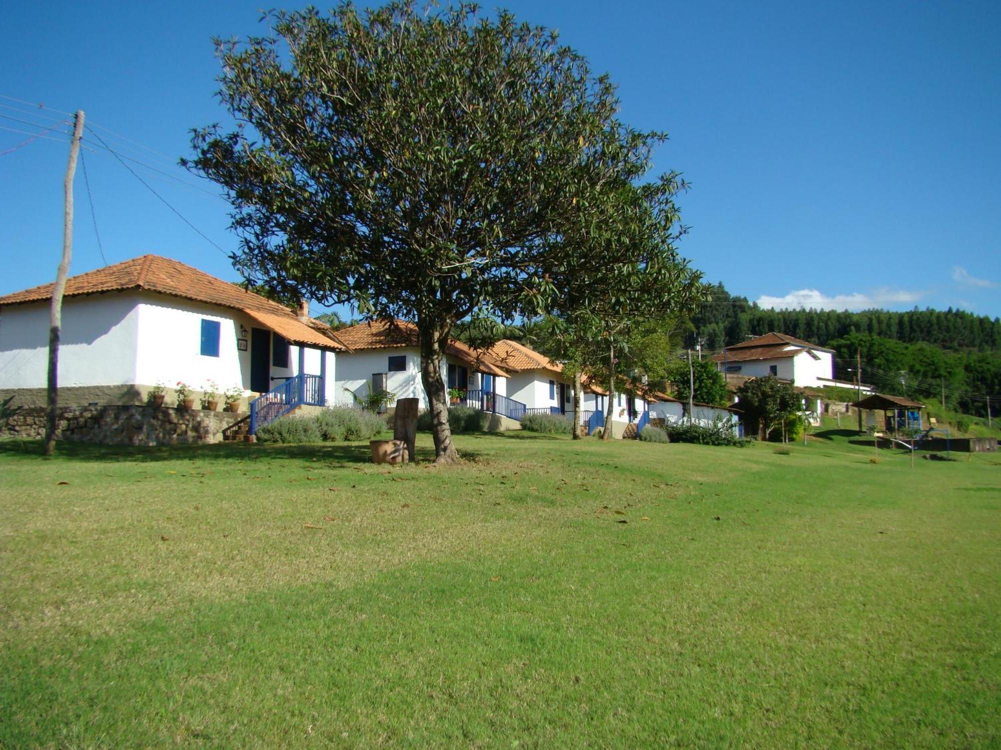 Pousada Do Cafe - Chale 2 -Sao Sebastiao Da Grama Exterior photo
